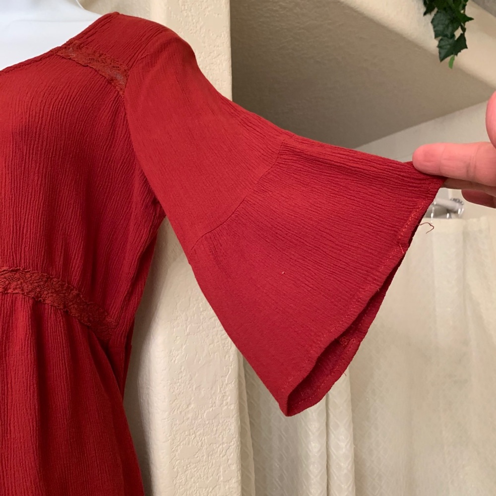 Mossimo BOHO Top. - Picture 3 of 4